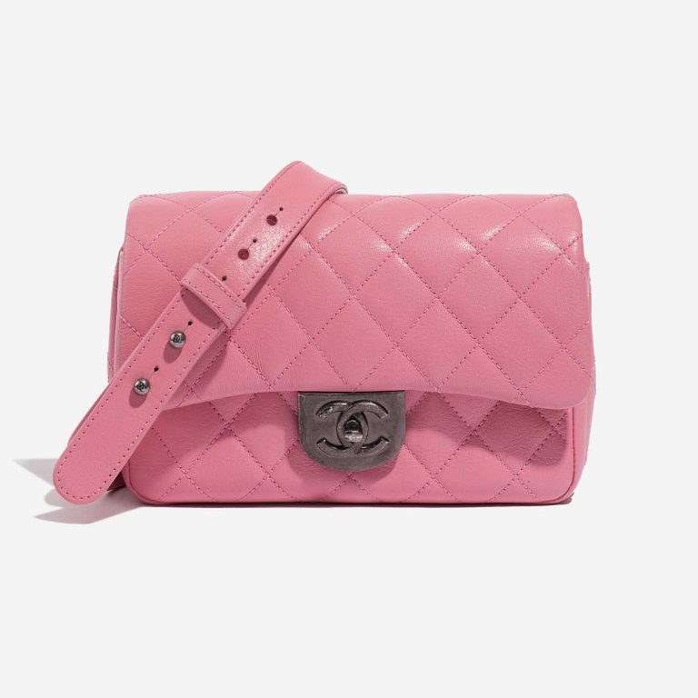 Pre-owned Chanel bag Timeless Medium Lamb Pink Pink Front | Sell your designer bag on Saclab.com