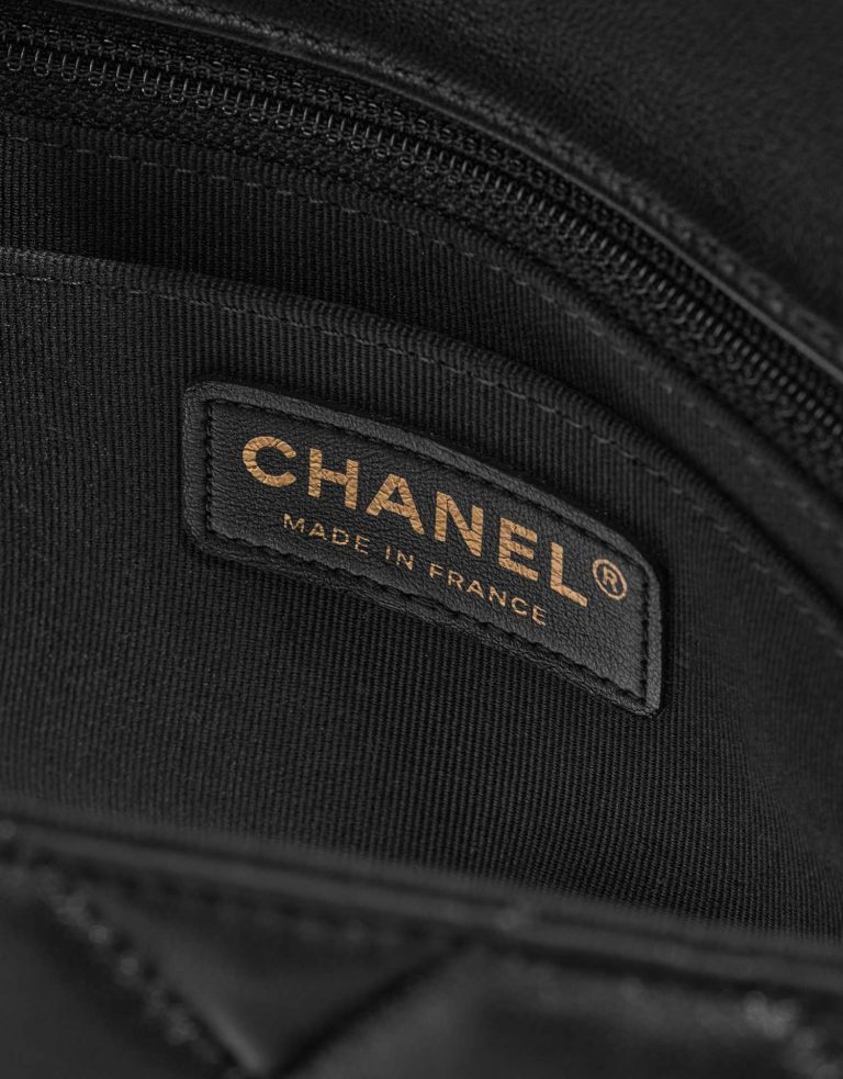 Pre-owned Chanel bag Timeless Flap Bag Medium Lamb Black Black Logo | Sell your designer bag on Saclab.com