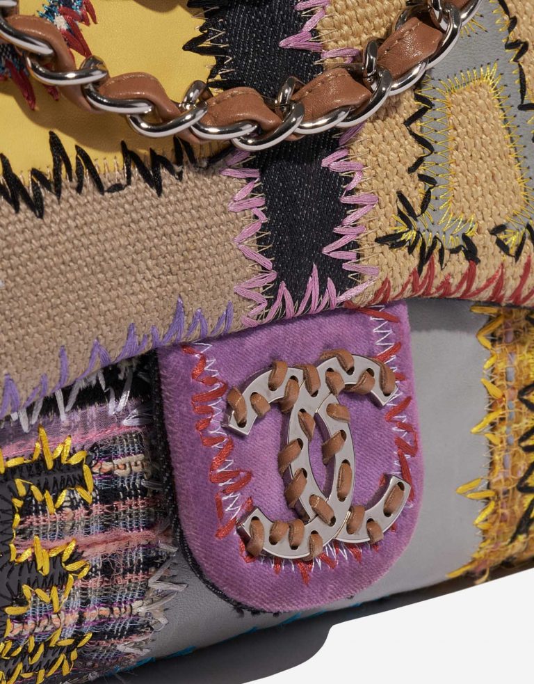 Pre-owned Chanel bag Timeless Jumbo Tweed / Lamb / Canvas / Denim Multicolour Multicolour Closing System | Sell your designer bag on Saclab.com