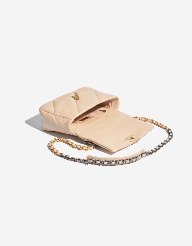 Pre-owned Chanel bag 19 Flap Bag Lamb Beige Beige Inside | Sell your designer bag on Saclab.com