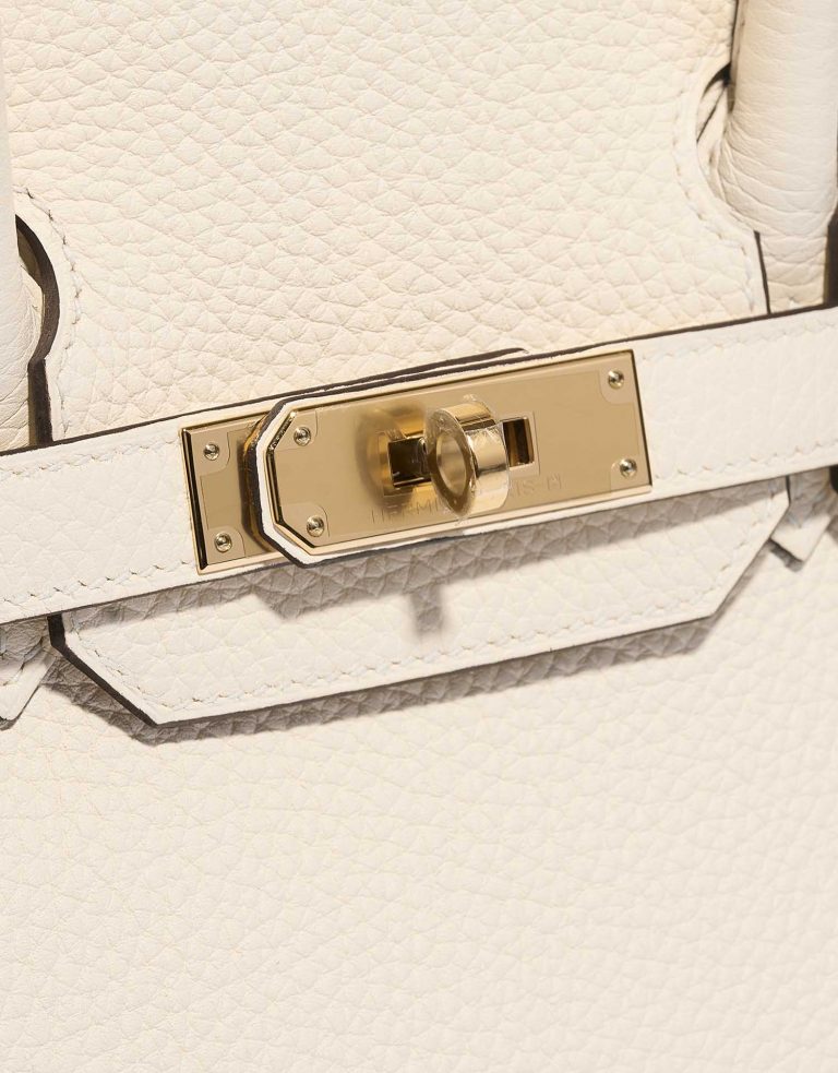 Pre-owned Hermès bag Birkin 30 Taurillon Clemence Nata White Closing System | Sell your designer bag on Saclab.com