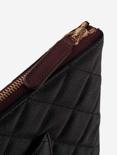 Pre-owned Chanel bag Timeless Clutch Caviar Black Black Closing System | Sell your designer bag on Saclab.com