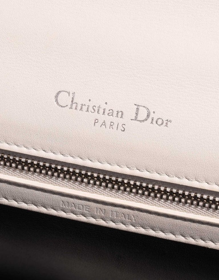 Pre-owned Dior bag Diorama Medium Calf Creme / Multicolour Multicolour, Rose Logo | Sell your designer bag on Saclab.com