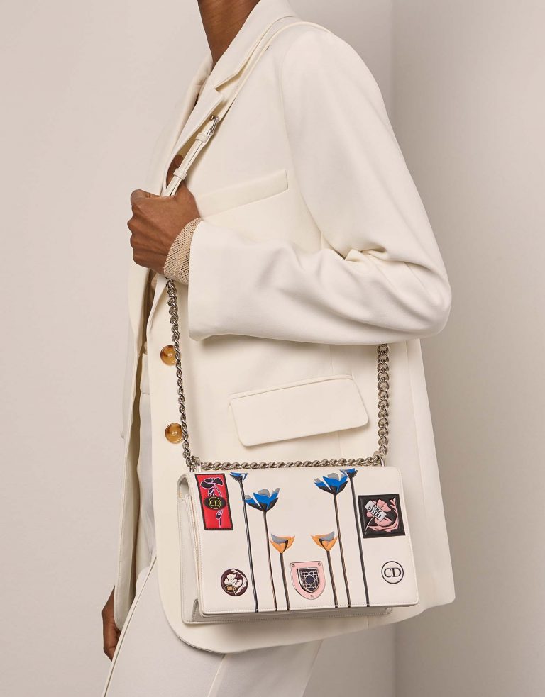 Dior Diorama Medium CremeMulticolor Sizes Worn | Sell your designer bag on Saclab.com