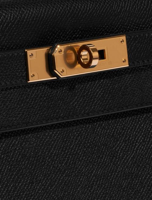 Pre-owned Hermès bag Kelly 28 Epsom Black Black Closing System | Sell your designer bag on Saclab.com