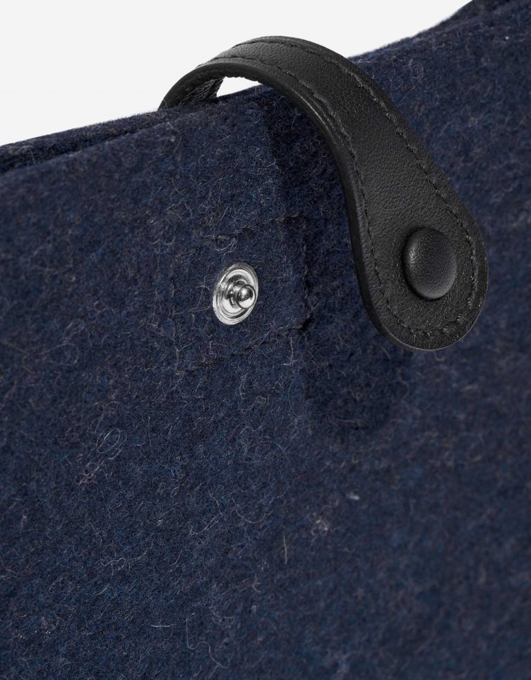 Pre-owned Hermès bag Evelyne 16 Swift / Felt Blue Nuit / Black Blue Closing System | Sell your designer bag on Saclab.com
