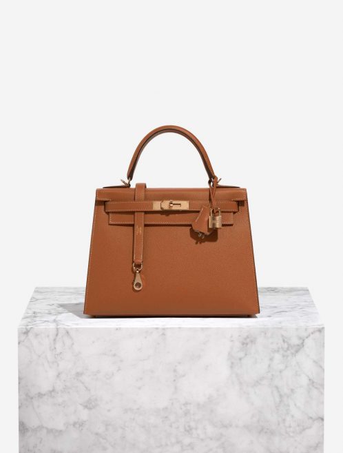 Pre-owned Hermès bag Kelly HSS 28 Epsom Gold / Bleu Glacier Brown Front | Sell your designer bag on Saclab.com