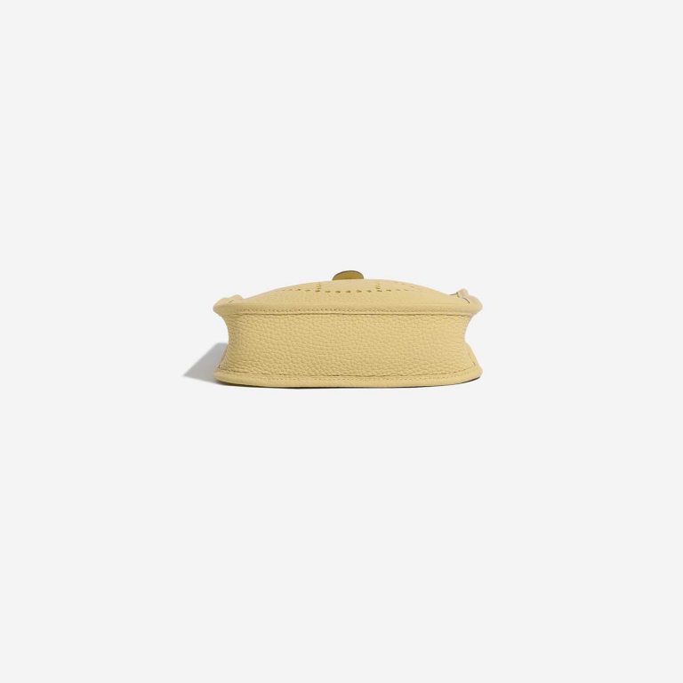 Pre-owned Hermès bag Evelyne 16 Taurillon Clemence Jaune Poussin Yellow Bottom | Sell your designer bag on Saclab.com