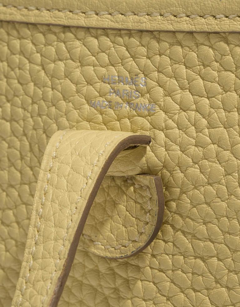 Pre-owned Hermès bag Evelyne 16 Taurillon Clemence Jaune Poussin Yellow Logo | Sell your designer bag on Saclab.com