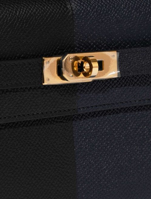 Pre-owned Hermès bag Kelly ToGo Black-BleuIndigo-BleuFrida Closing System | Sell your designer bag on Saclab.com