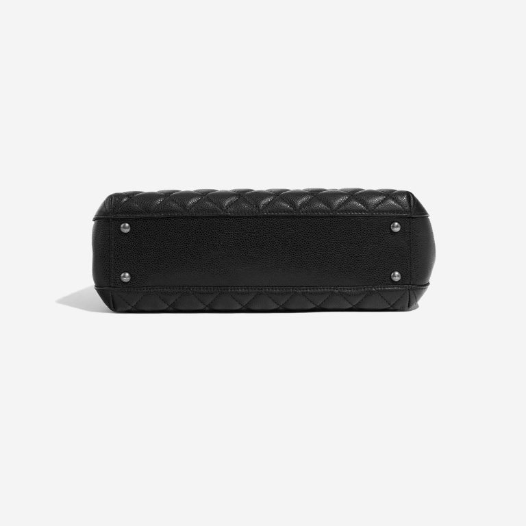 Pre-owned Chanel bag Shopping Tote GST Caviar Black Black Bottom | Sell your designer bag on Saclab.com