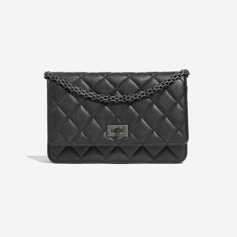 Pre-owned Chanel bag 2.55 Reissue WOC Lamb Anthracite Grey Front | Sell your designer bag on Saclab.com