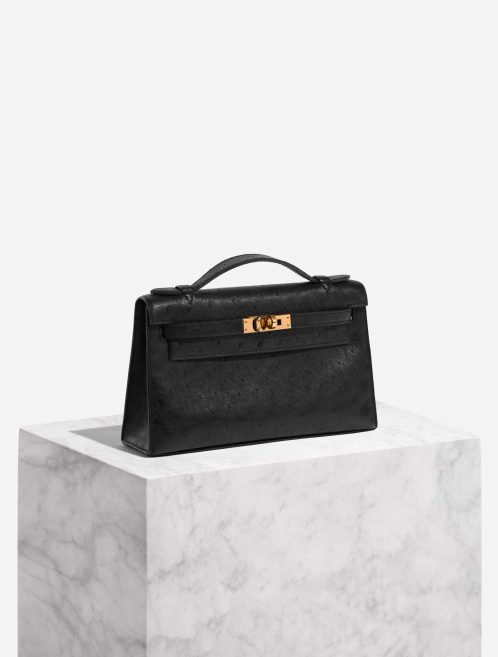 Pre-owned Hermès bag Kelly Pochette Ostrich Black Black | Sell your designer bag on Saclab.com