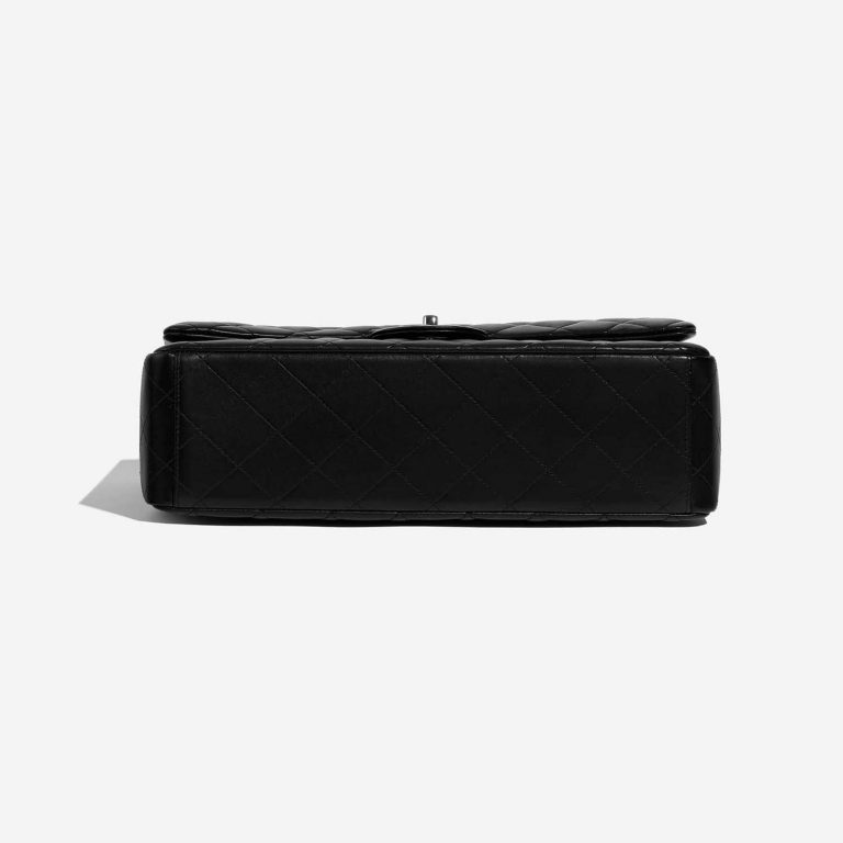 Pre-owned Chanel bag Timeless Maxi Black Bottom | Sell your designer bag on Saclab.com