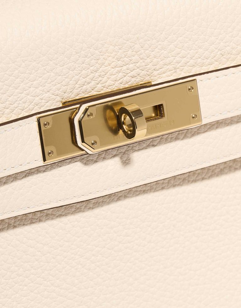 Hermès Kelly 28 Nata Closing System  | Sell your designer bag on Saclab.com