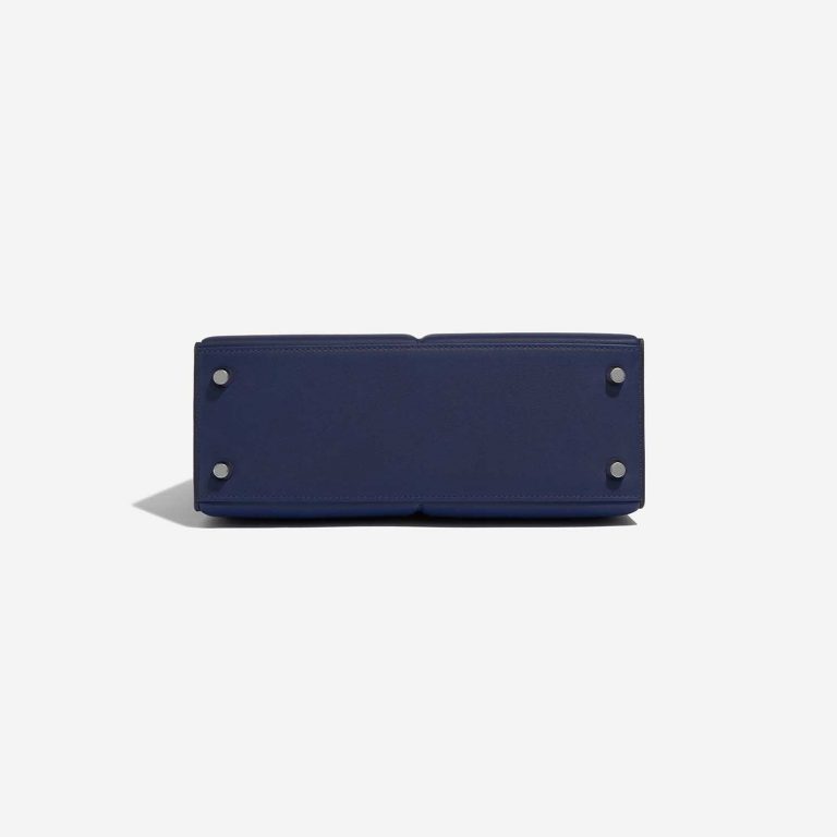 Hermès Kelly 25 BlueSaphire Bottom  | Sell your designer bag on Saclab.com