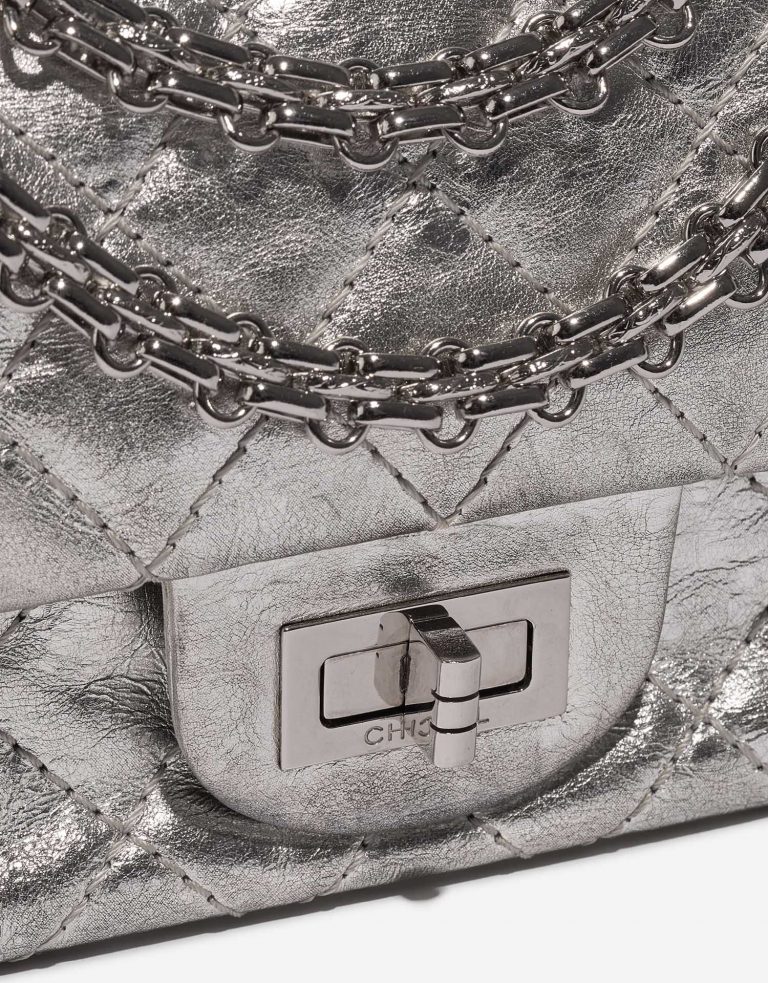 Chanel 255Reissue 224 Silver Closing System  | Sell your designer bag on Saclab.com