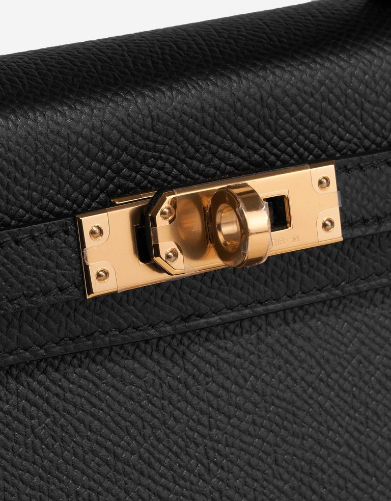 Hermès Kelly Mini Black Closing System  | Sell your designer bag on Saclab.com