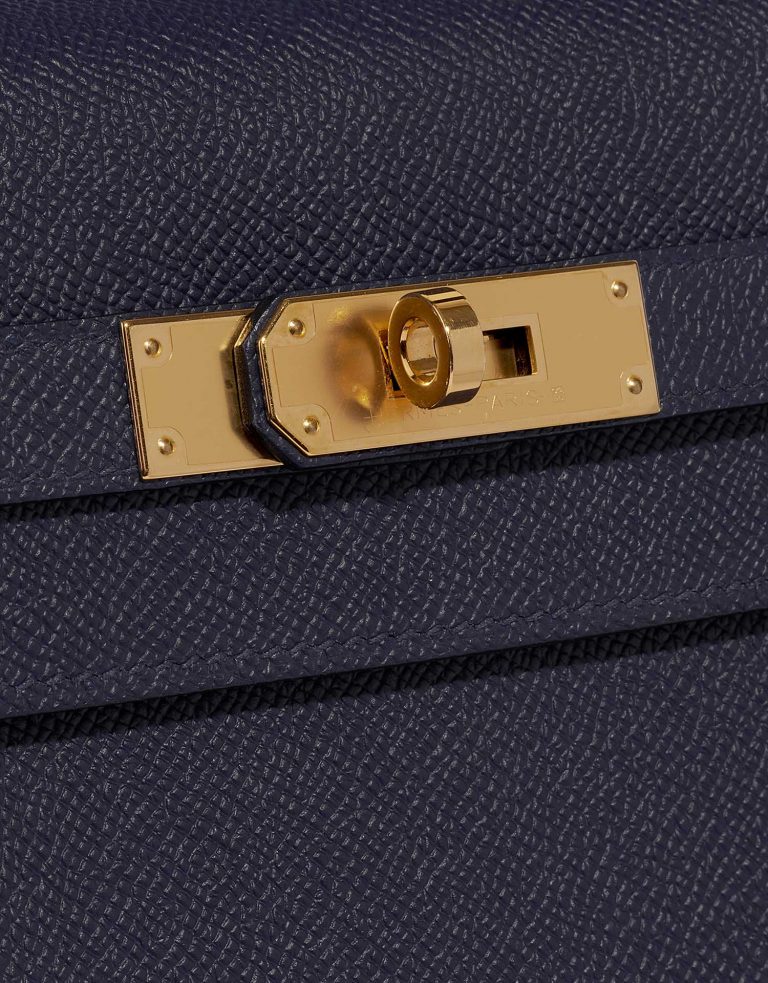 Hermès Kelly 35 BleuSaphir-Geranium Closing System  | Sell your designer bag on Saclab.com