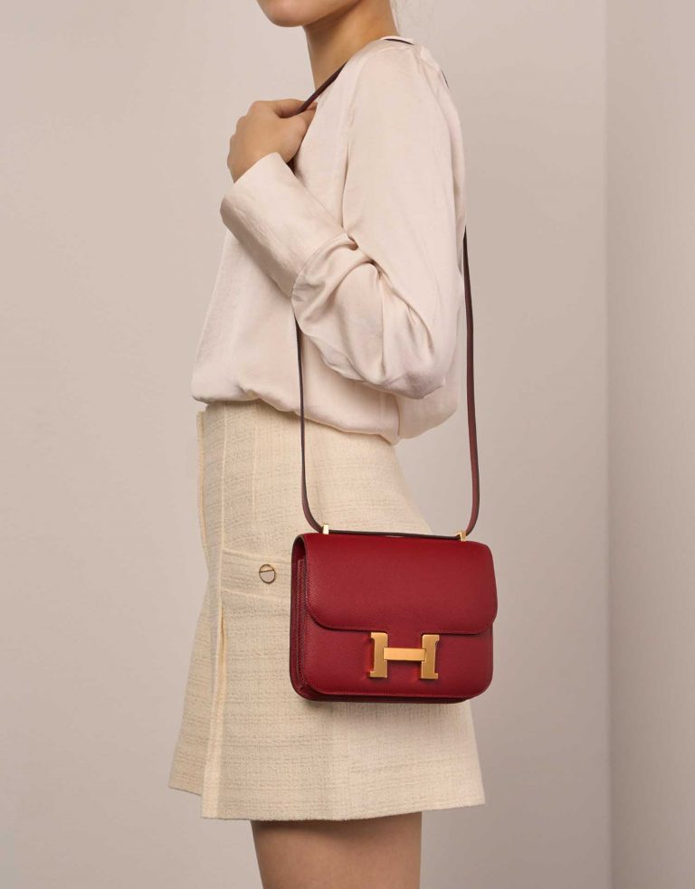 Hermès Constance 18 RougeGrenat Sizes Worn | Sell your designer bag on Saclab.com