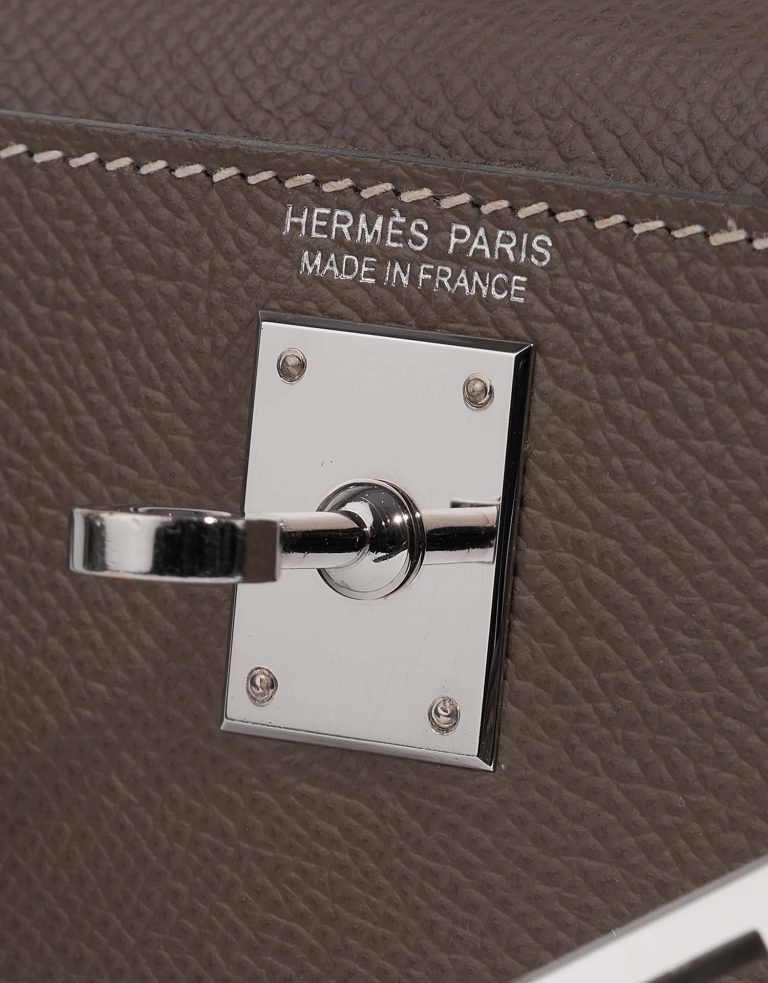 Hermès Kelly Mini Etoupe Logo  | Sell your designer bag on Saclab.com
