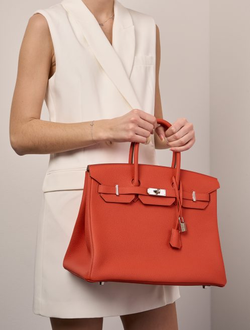 Hermès Birkin 35 Capucine Sizes Worn | Sell your designer bag on Saclab.com