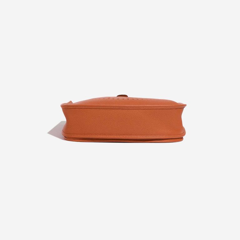 Hermès Evelyne 29 OrangeH Bottom  | Sell your designer bag on Saclab.com