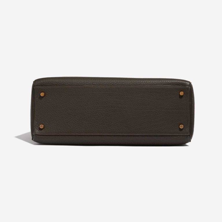 Hermès Kelly 35 Chocolate Bottom  | Sell your designer bag on Saclab.com
