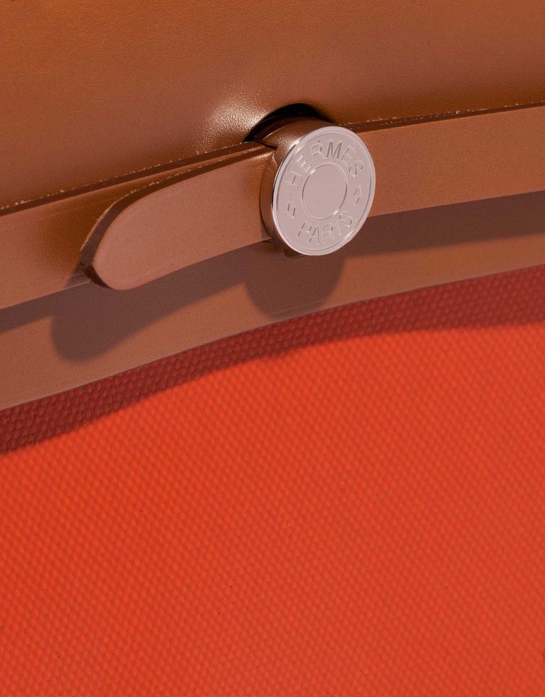 Hermès Herbag 31 OrangeMécano-Fauve-Ecru Closing System  | Sell your designer bag on Saclab.com