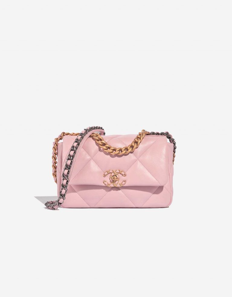 Chanel 19 FlapBag LightRose Front  | Sell your designer bag on Saclab.com