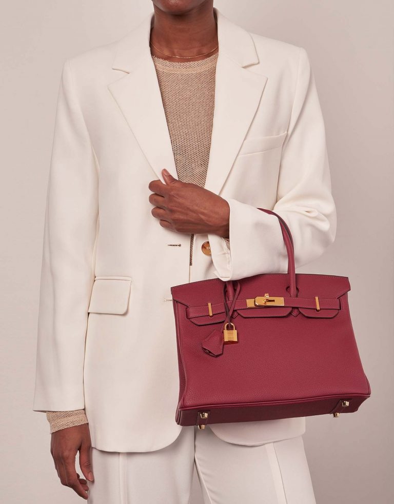 Hermès Birkin 30 RougeGrenat Sizes Worn | Sell your designer bag on Saclab.com