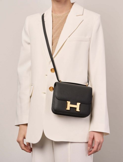 Hermès Constance 18 Black Sizes Worn | Sell your designer bag on Saclab.com