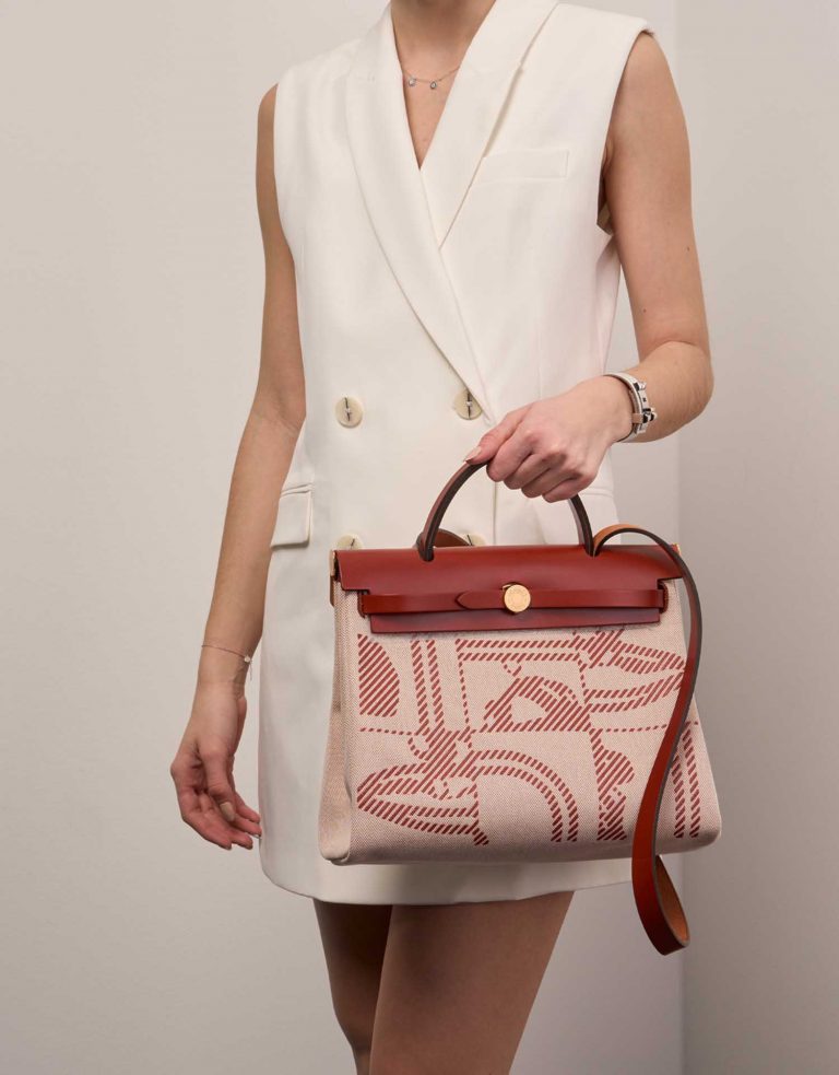 Hermès Herbag 31 Cuivre-Ecru-Beige Sizes Worn | Sell your designer bag on Saclab.com