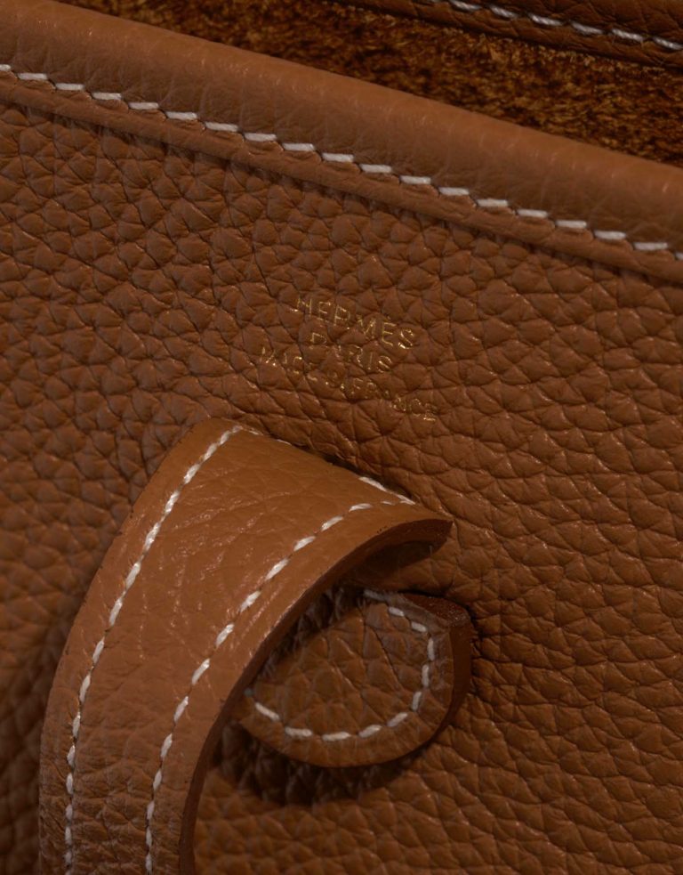 Hermès Evelyne 16 Gold Logo  | Sell your designer bag on Saclab.com