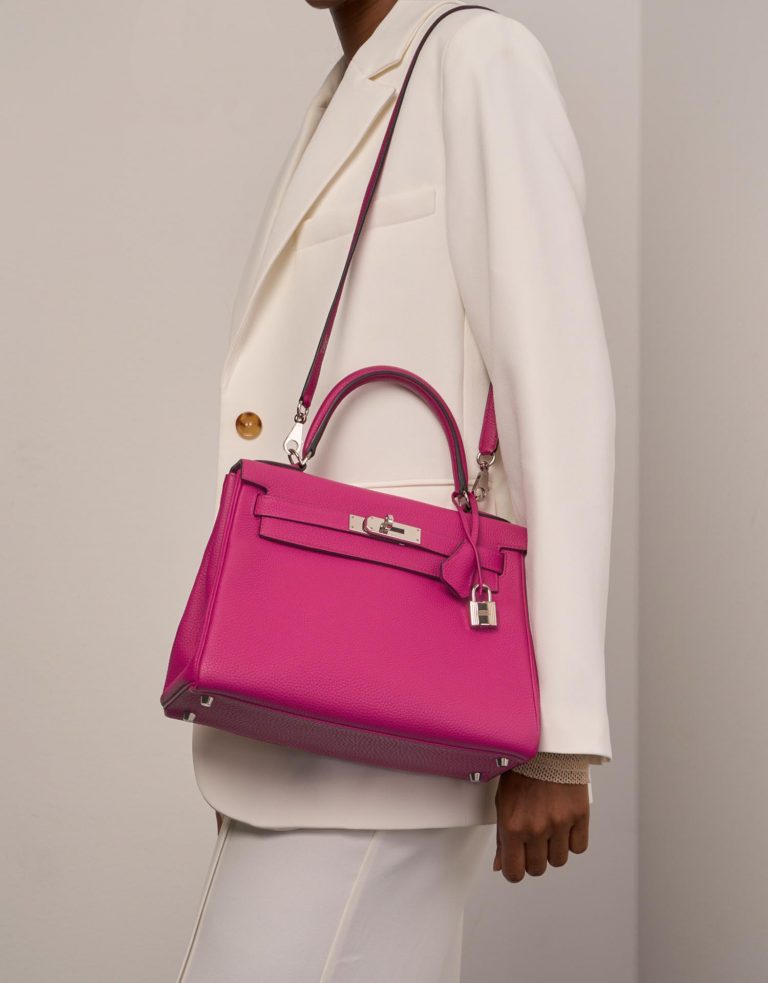 Hermès Kelly 28 RosePourpre 1M | Sell your designer bag on Saclab.com