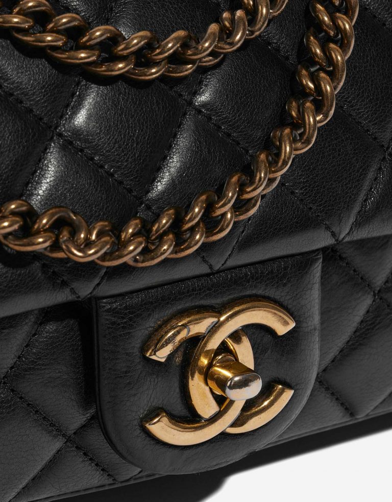 Chanel Timeless Medium Black Closing System  | Sell your designer bag on Saclab.com