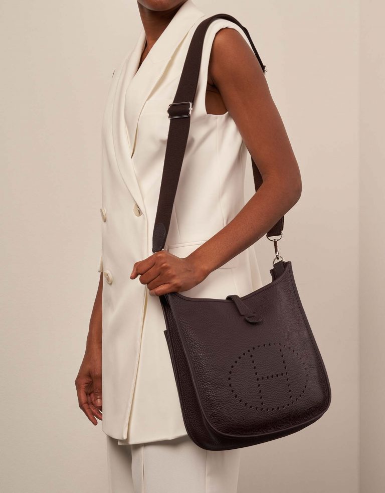 Pre-owned Hermès bag Evelyne 29 Taurillon Clemence Havane Brown Model | Sell your designer bag on Saclab.com