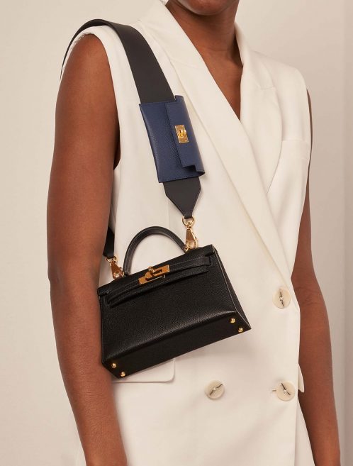 Hermès KellyPocketStrap Caban-BleuSaphir 0F | Sell your designer bag on Saclab.com