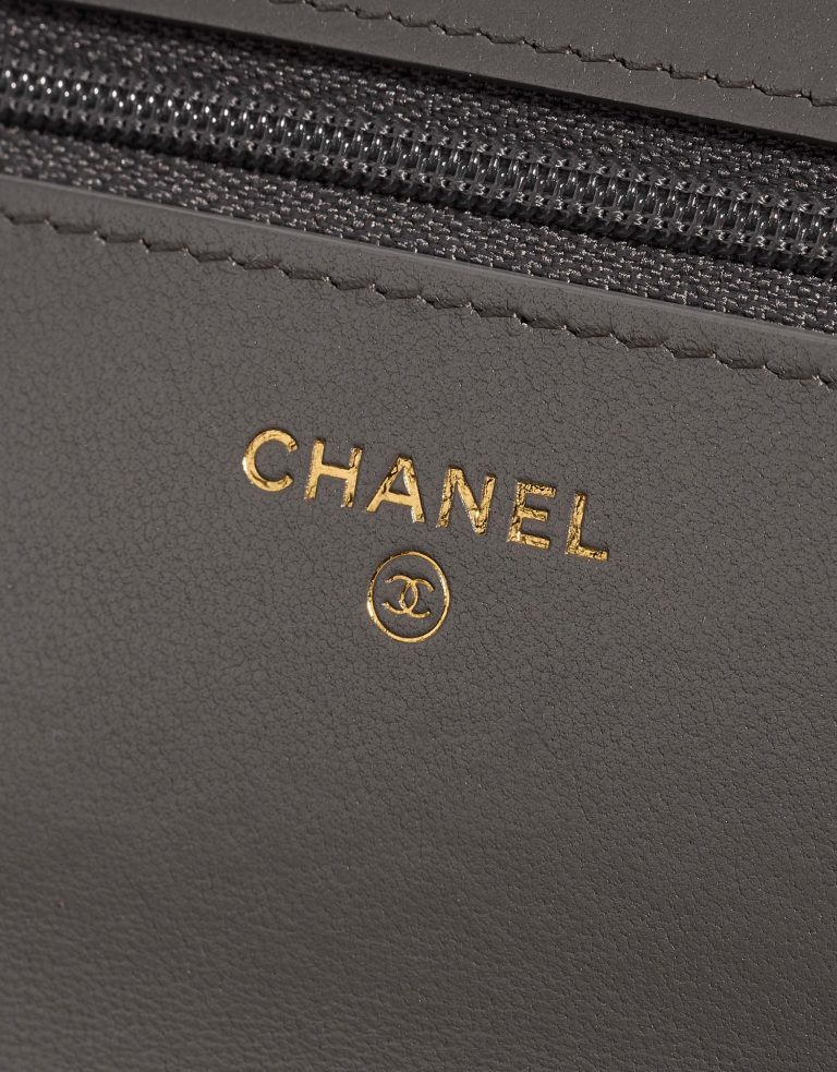 Chanel 19 WOC Grey Logo  | Sell your designer bag on Saclab.com