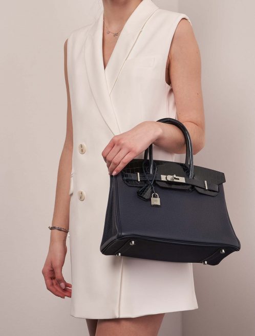 Pre-owned Hermès bag Birkin Touch 30 Togo / Niloticus Crocodile Shiny Blue Nuit / Blue Baltique Blue Model | Sell your designer bag on Saclab.com