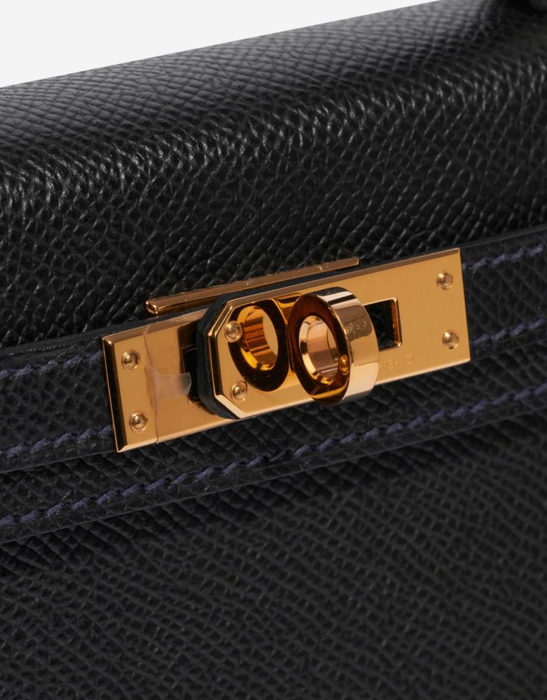 Pre-owned Hermès bag Kelly HSS Mini Epsom Black / Blue Indigo Black Closing System | Sell your designer bag on Saclab.com