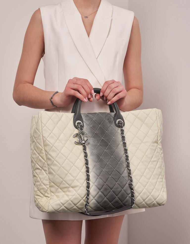 Chanel ShoppingTote Grand GreyBlue-Beige 1M | Sell your designer bag on Saclab.com