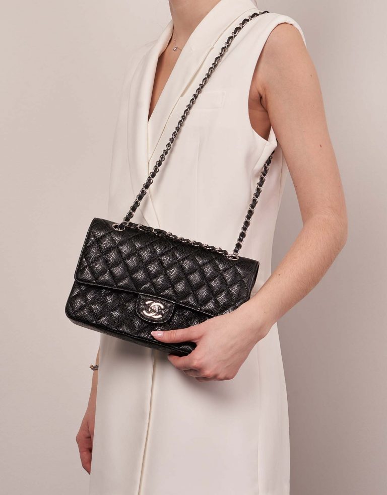 Chanel Timeless Medium Black 1M | Sell your designer bag on Saclab.com