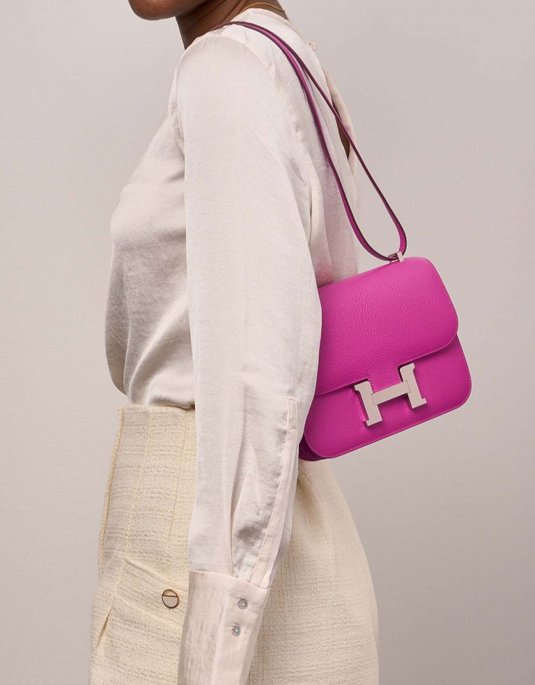 Hermès Constance 18 Magnolia 1M | Sell your designer bag on Saclab.com