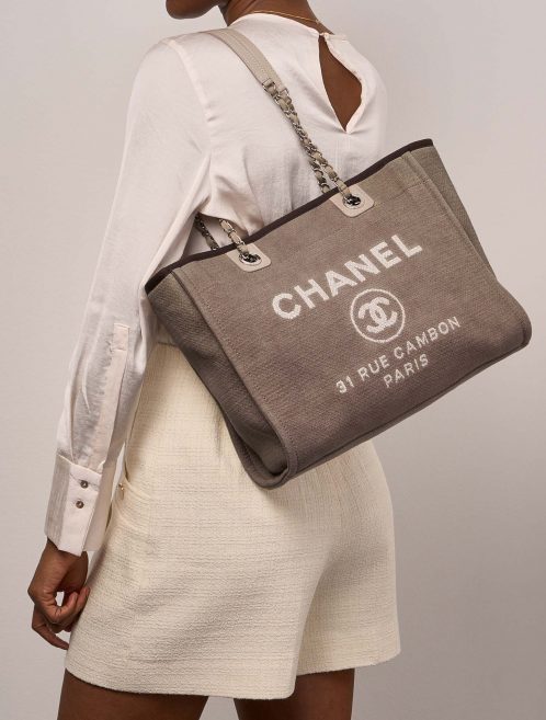 CHanel Deauville Small Brown 1M | Sell your designer bag on Saclab.com
