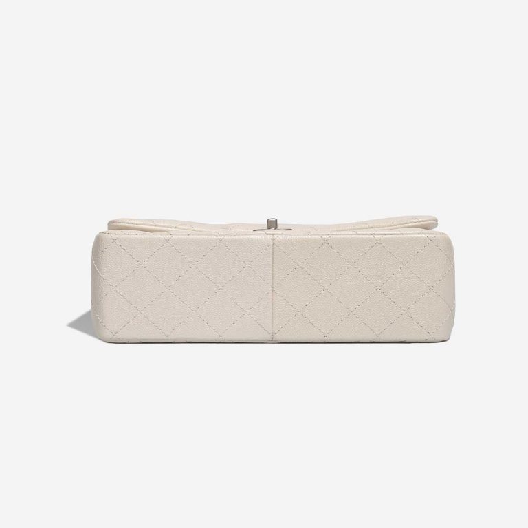 Pre-owned Chanel bag Timeless Jumbo Caviar Pearl White White | Sell your designer bag on Saclab.com
