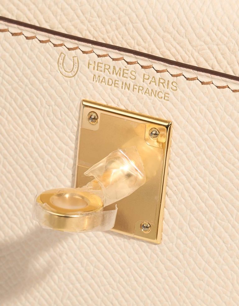 Hermès KellyHSS Mini Craie-Gold Logo  | Sell your designer bag on Saclab.com