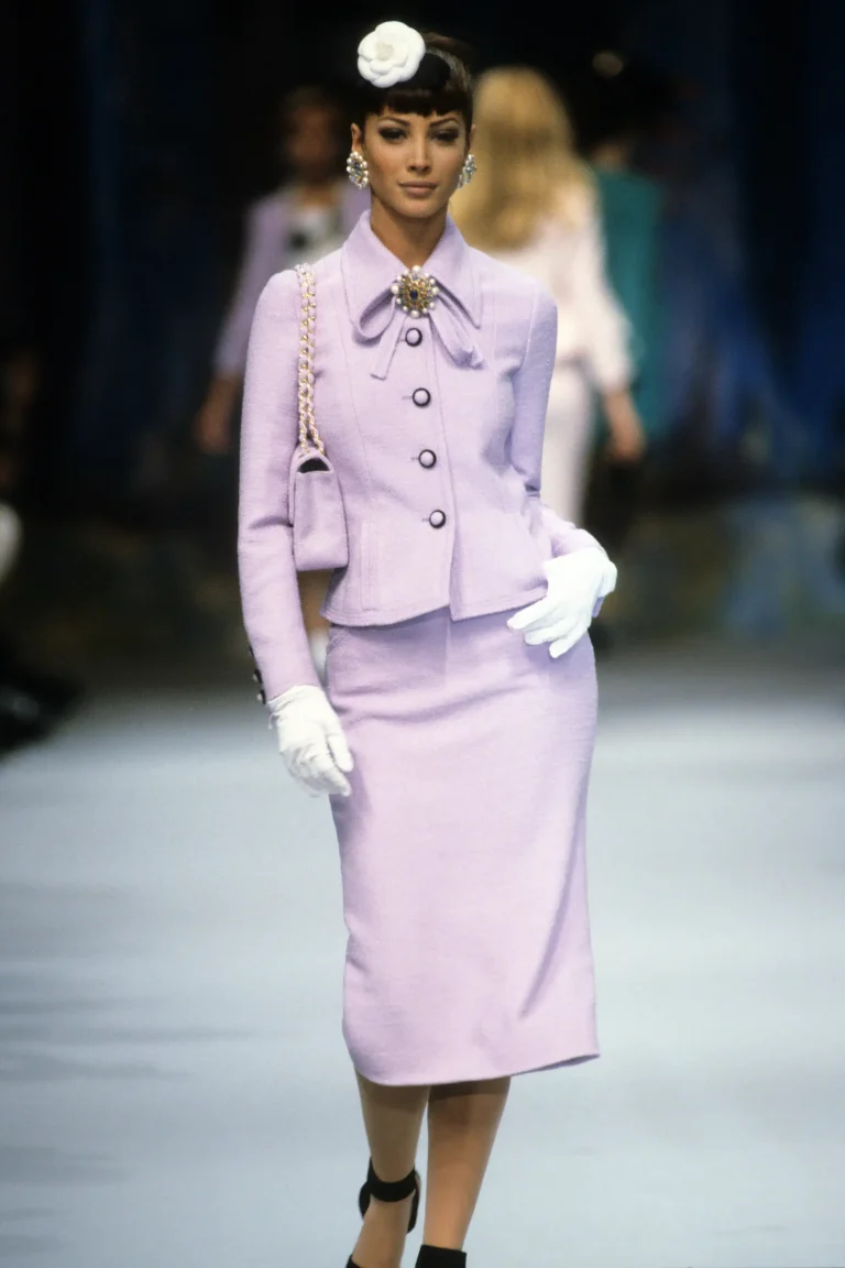 Christy Turlington Runway Chanel Spring / Summer 1992