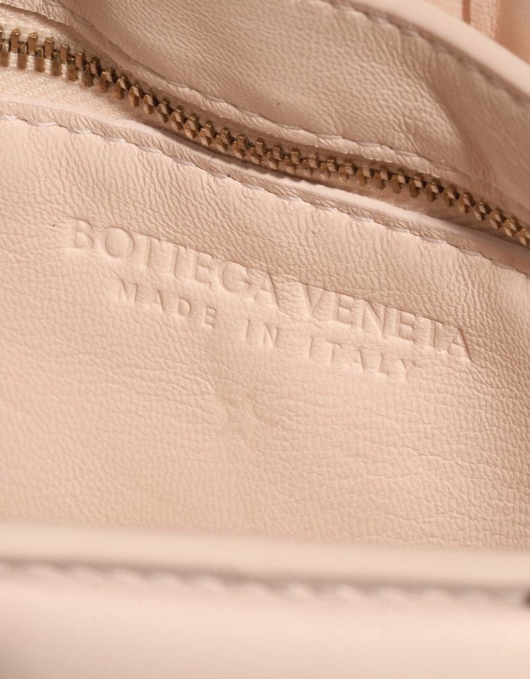 BottegaVeneta Cassette OneSize Peach Logo  | Sell your designer bag on Saclab.com