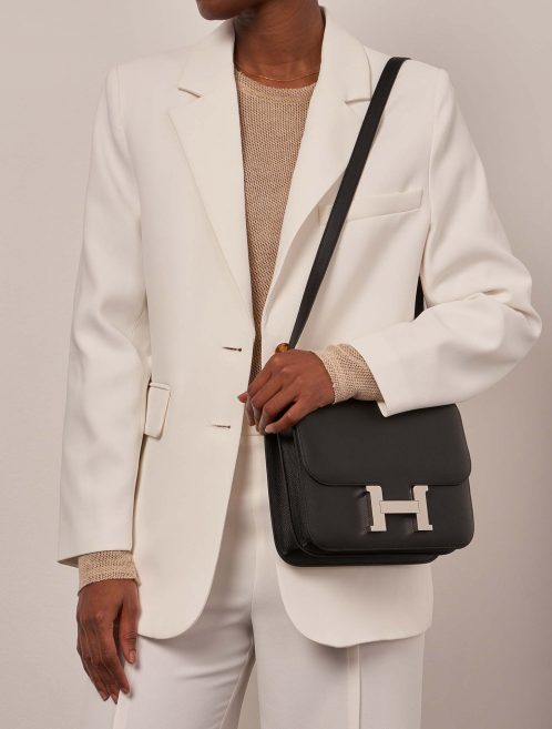 Hermès Constance 24 Black 1M | Sell your designer bag on Saclab.com